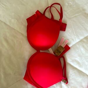 Pink 36B